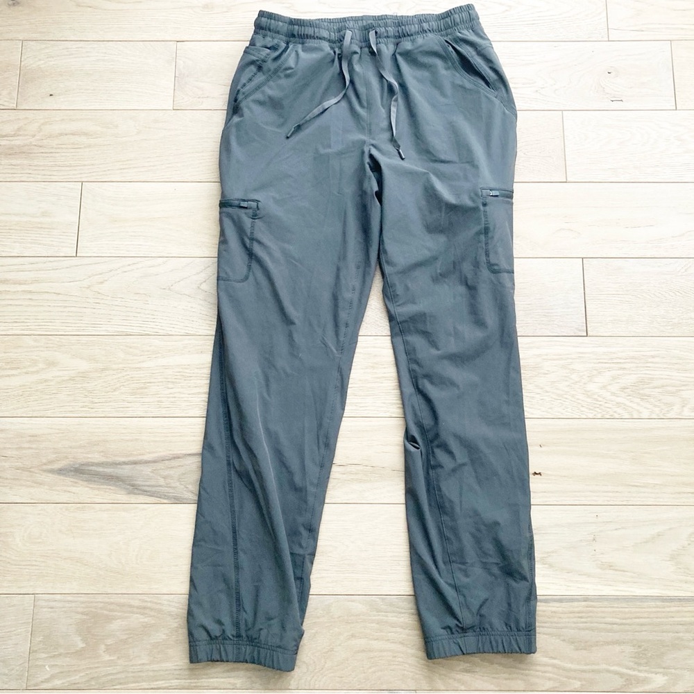 Eddie Bauer Gray Cargo Pants with Relaxed Fit and Elastic Waistband